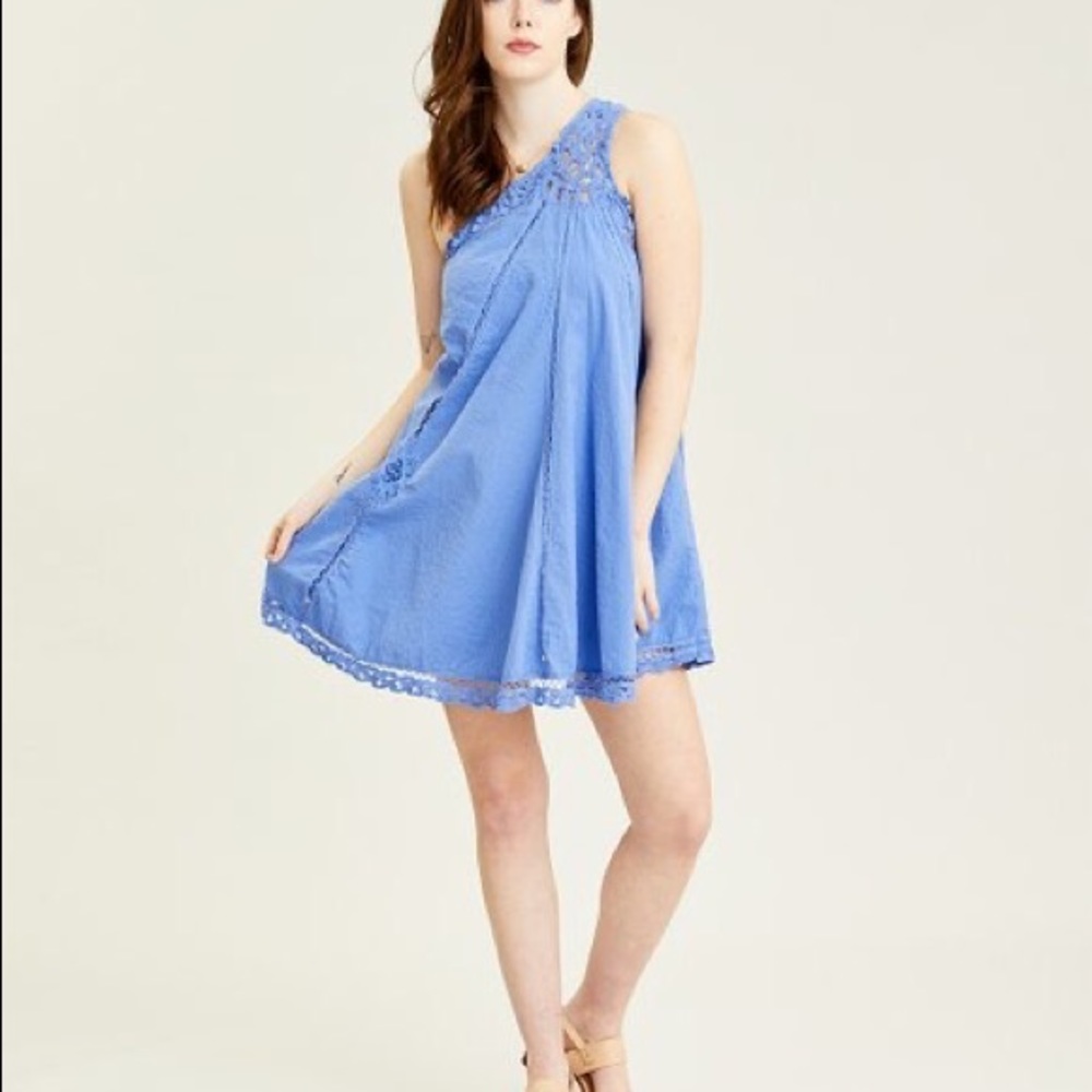FREE PEOPLE Periwinkle one-strap crochet detail XS